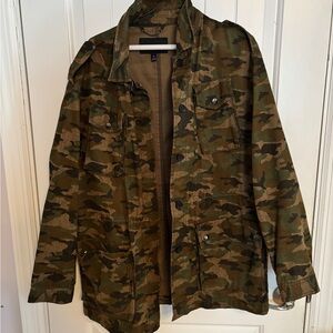 Banana Republic Women’s Camouflage Field Jacket